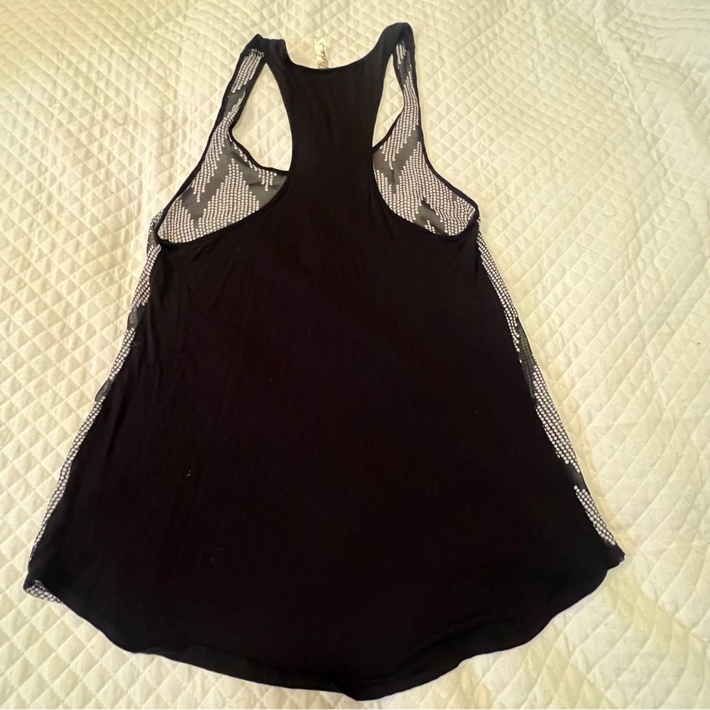 Bella D. Sheer Front Racer back Tank Women's Medium - Picture 6 of 12